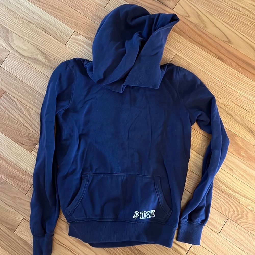 VS Pink Patriots sweatshirt